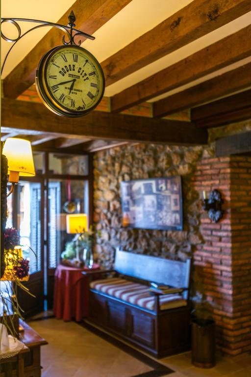 Posada Caborredondo ซันติยานาเดลมาร์ ภายนอก รูปภาพ